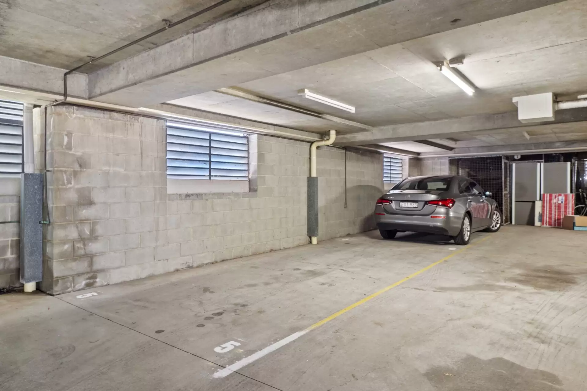 5/77 Brighton Boulevard, Bondi Beach Sold by Bradfield Badgerfox - image 1