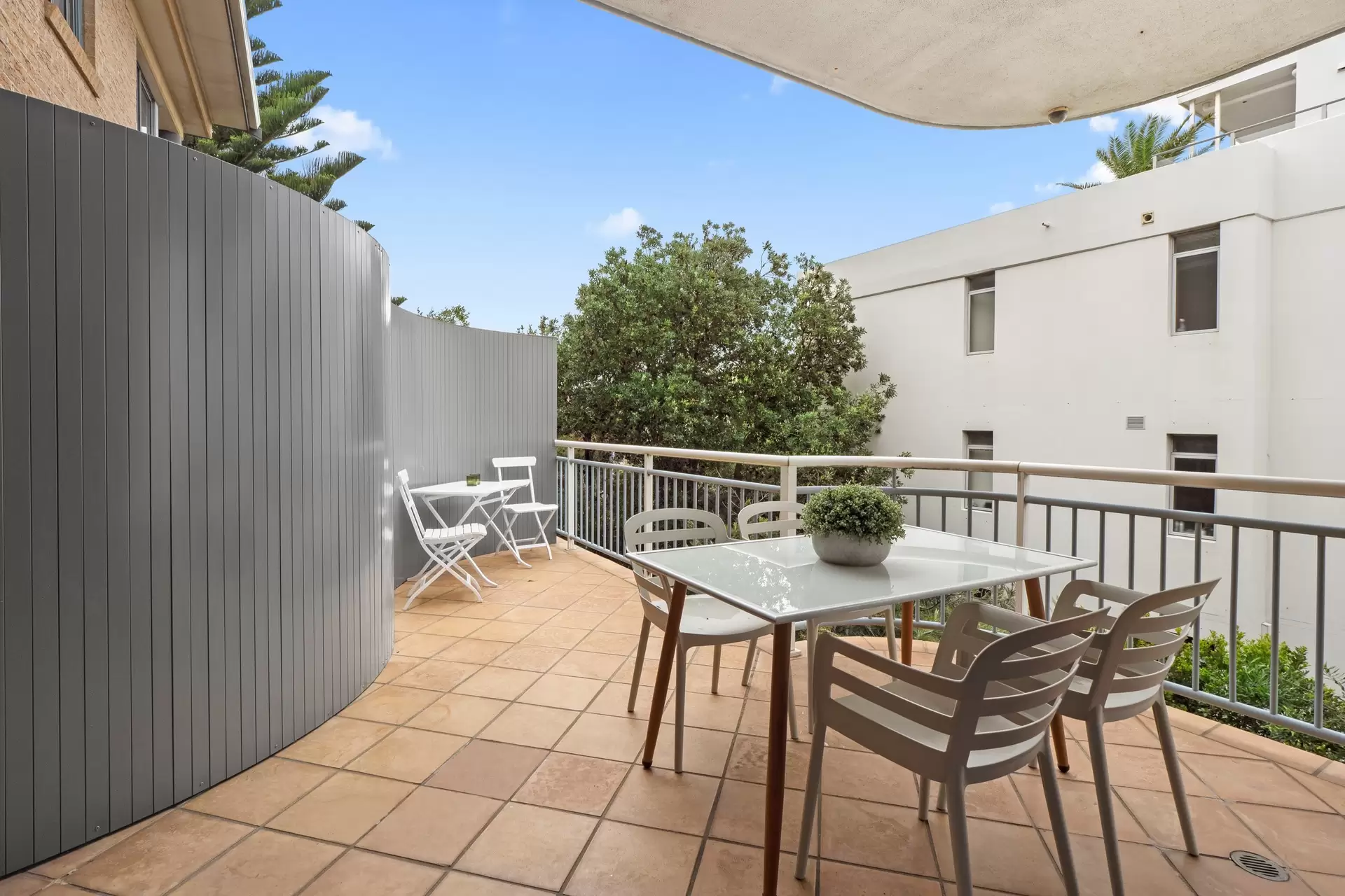 5/77 Brighton Boulevard, Bondi Beach Sold by Bradfield Badgerfox - image 1