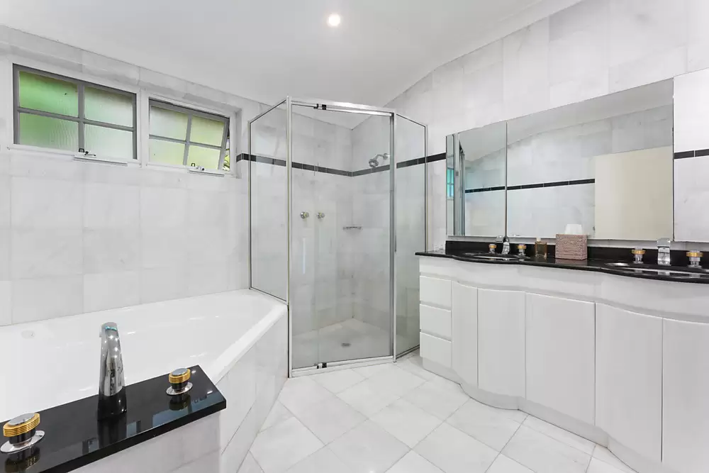 4 Burrabirra Avenue, Vaucluse Sold by Bradfield Badgerfox - image 1