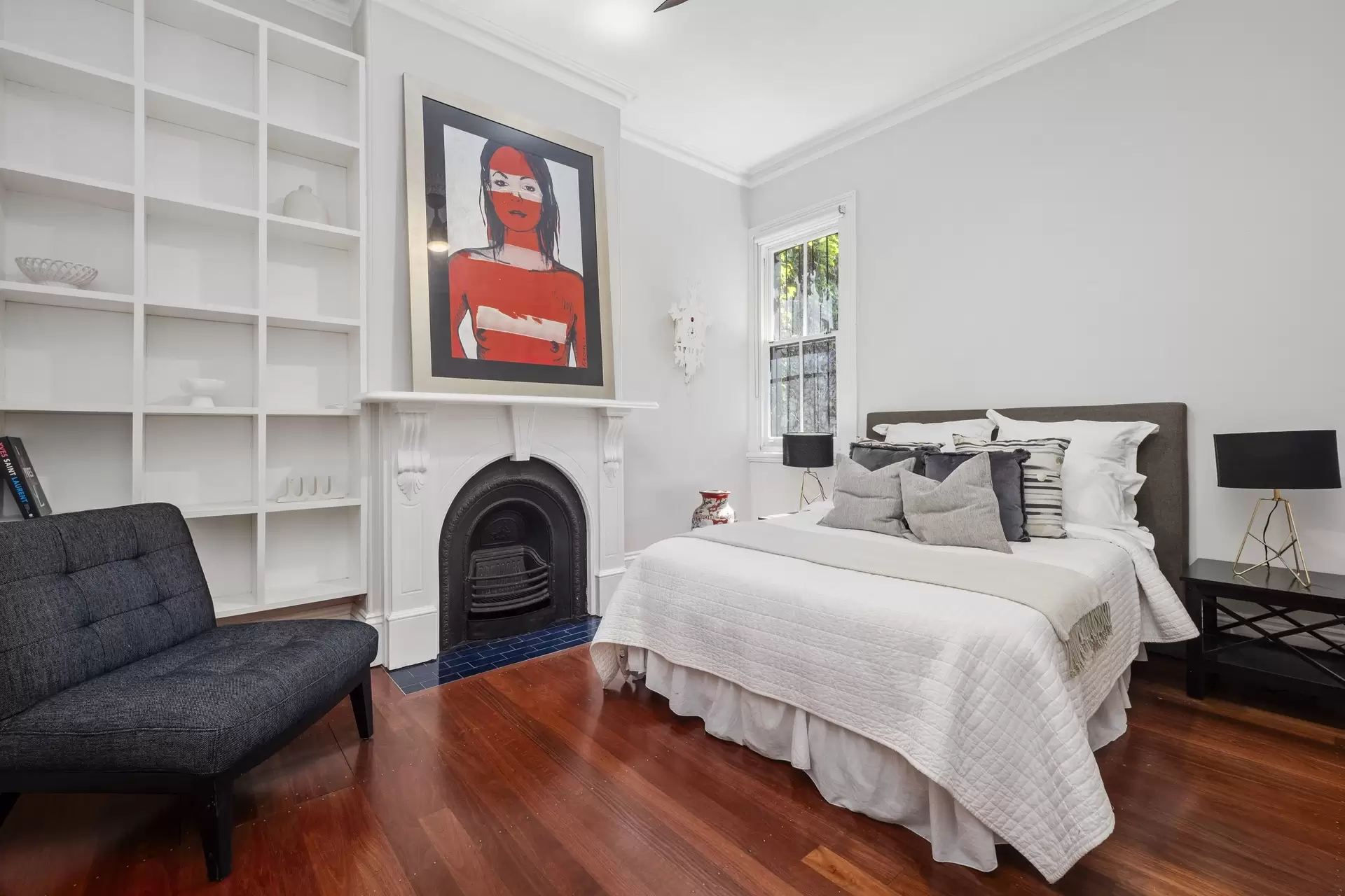 10 Holdsworth Street, Newtown Sold by Bradfield Badgerfox - image 1