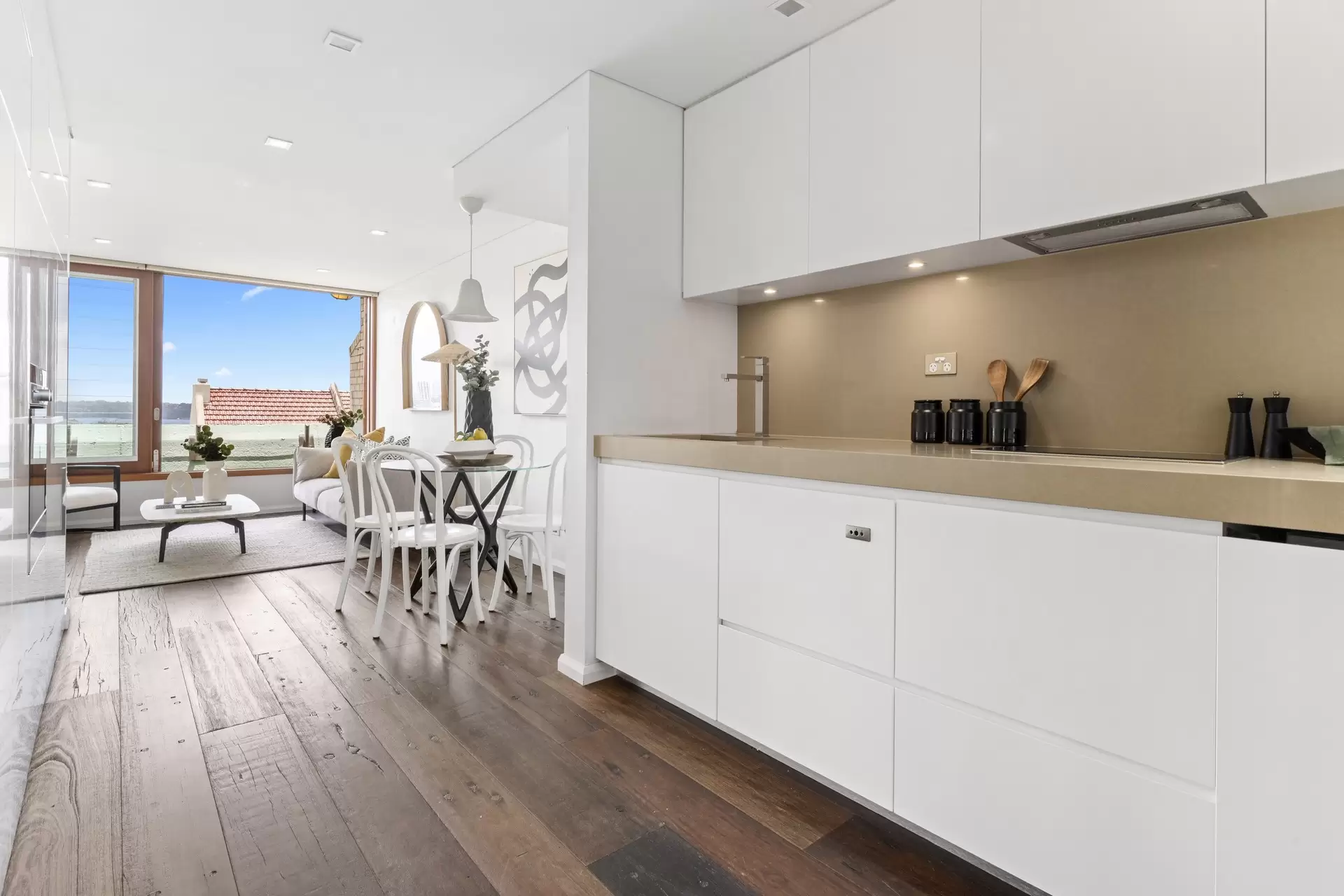 13/8 Bennetts Grove Avenue, Paddington Sold by Bradfield Badgerfox - image 1