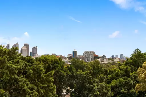 7F/4 Hampden Street, Paddington Sold by Bradfield Badgerfox
