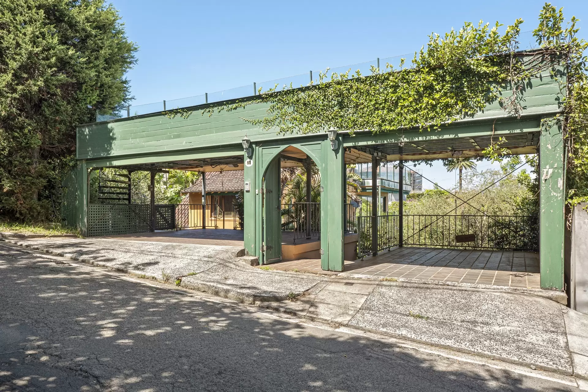 2A Carrara Road, Vaucluse Sold by Bradfield Badgerfox - image 1