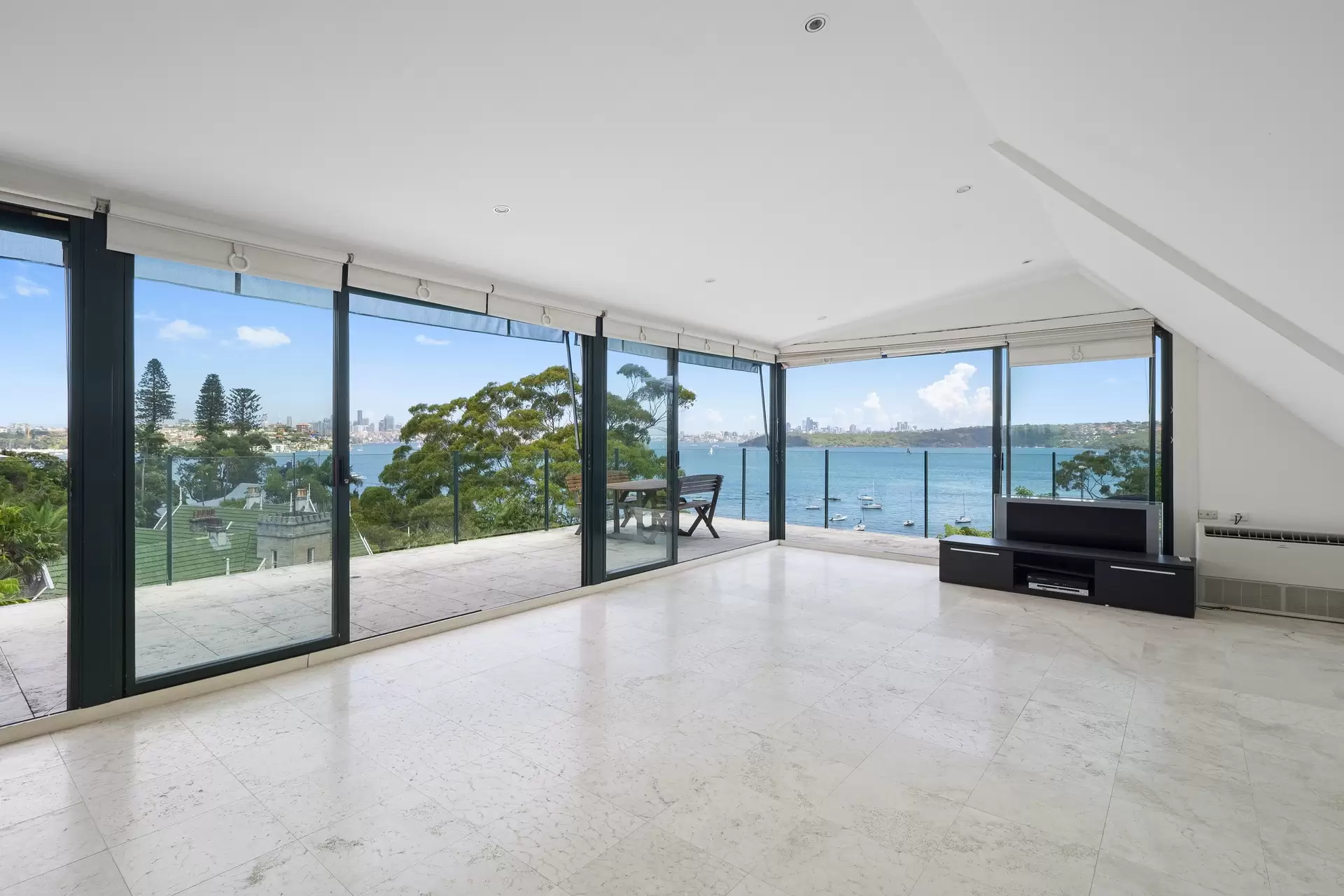 2A Carrara Road, Vaucluse Sold by Bradfield Badgerfox - image 1