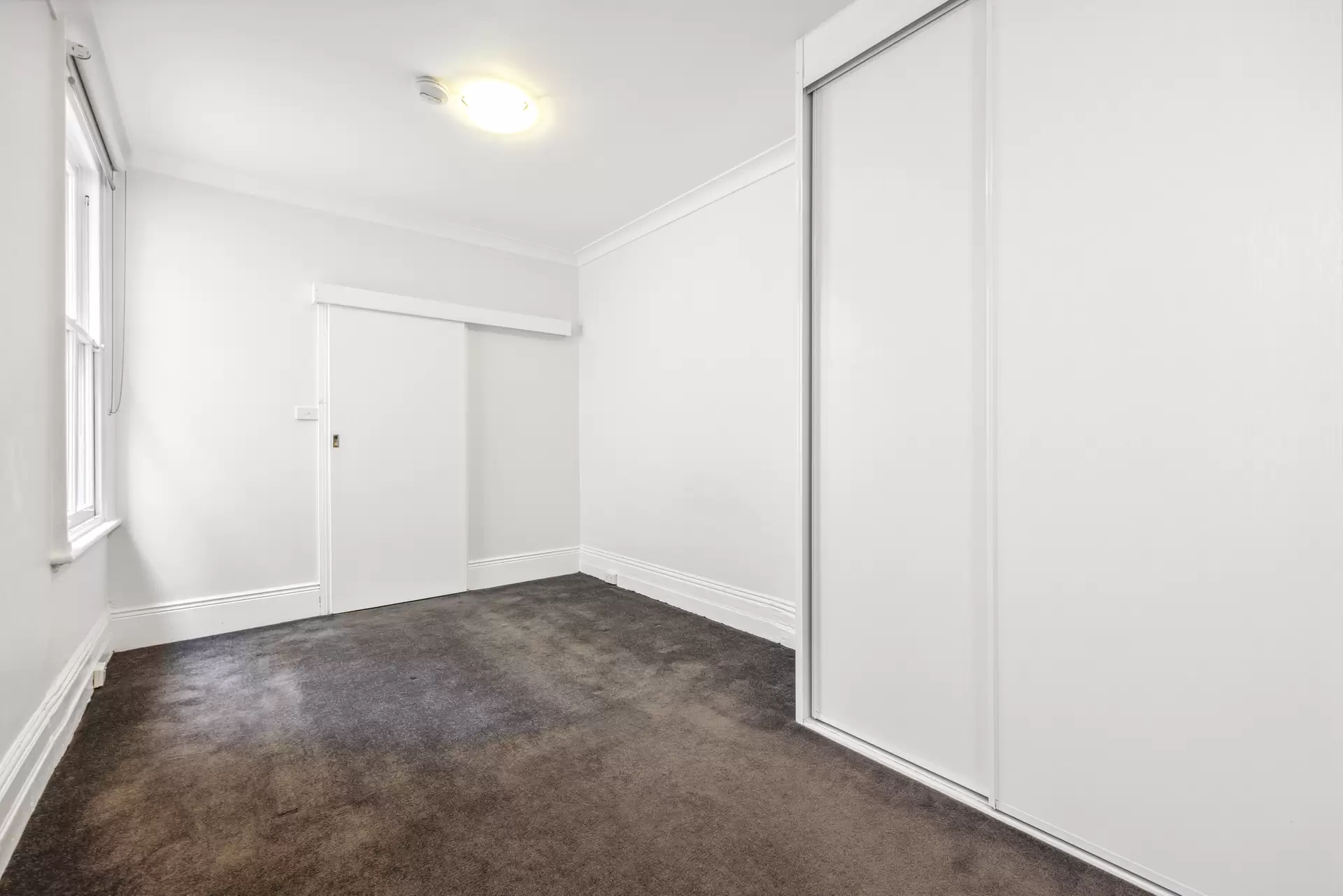 2/96 Cathedral Street, Woolloomooloo Leased by Bradfield Badgerfox - image 1