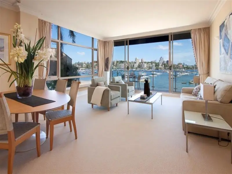 1A/4 Buckhurst Avenue, Point Piper Sold by Bradfield Badgerfox - image 1