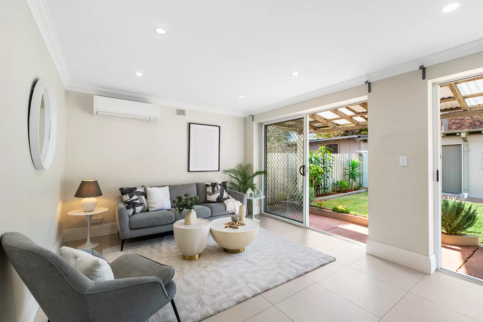 296 Doncaster Avenue, Kingsford Sold by Bradfield Badgerfox - image 1