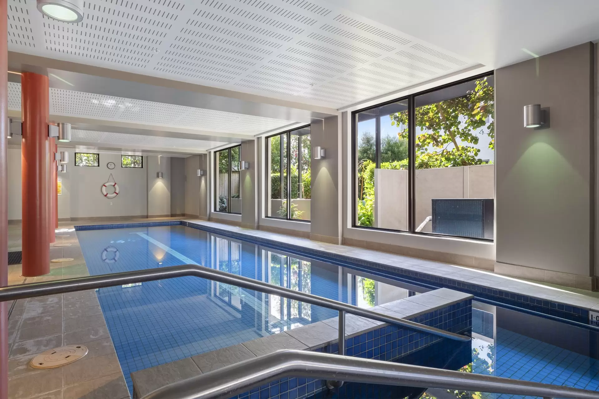 1/24-32 Flood Street, Bondi Sold by Bradfield Badgerfox - image 1