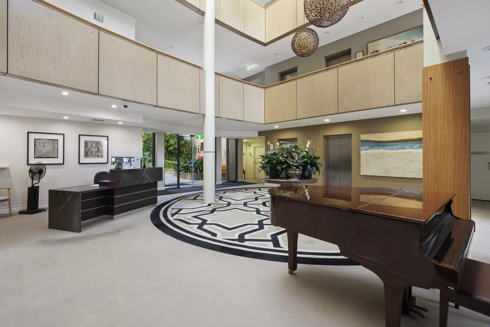 1/24-32 Flood Street, Bondi Sold by Bradfield Badgerfox - image 1