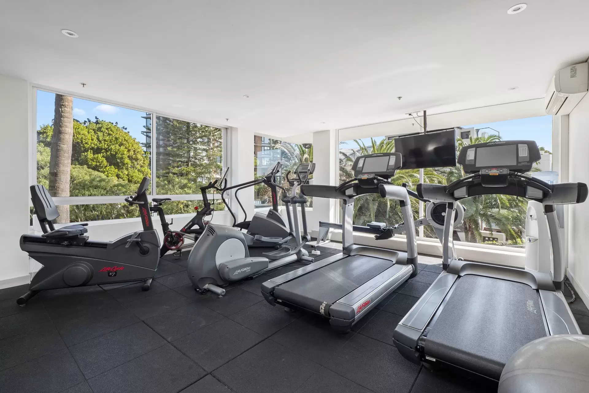 2c/13 Thornton Street, Darling Point Sold by Bradfield Badgerfox - image 1