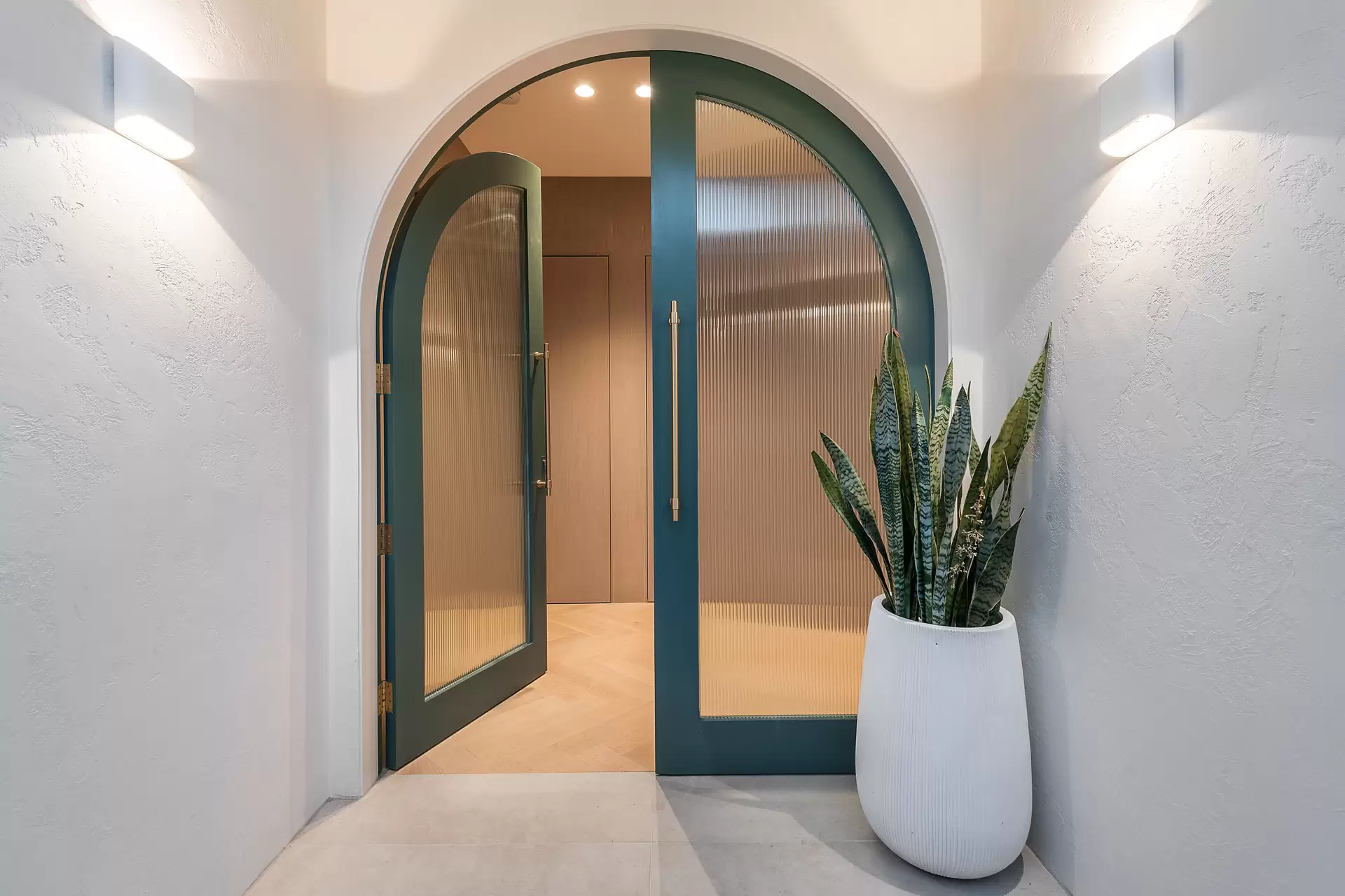 97 Dover Road, Rose Bay Sold by Bradfield Badgerfox - image 1