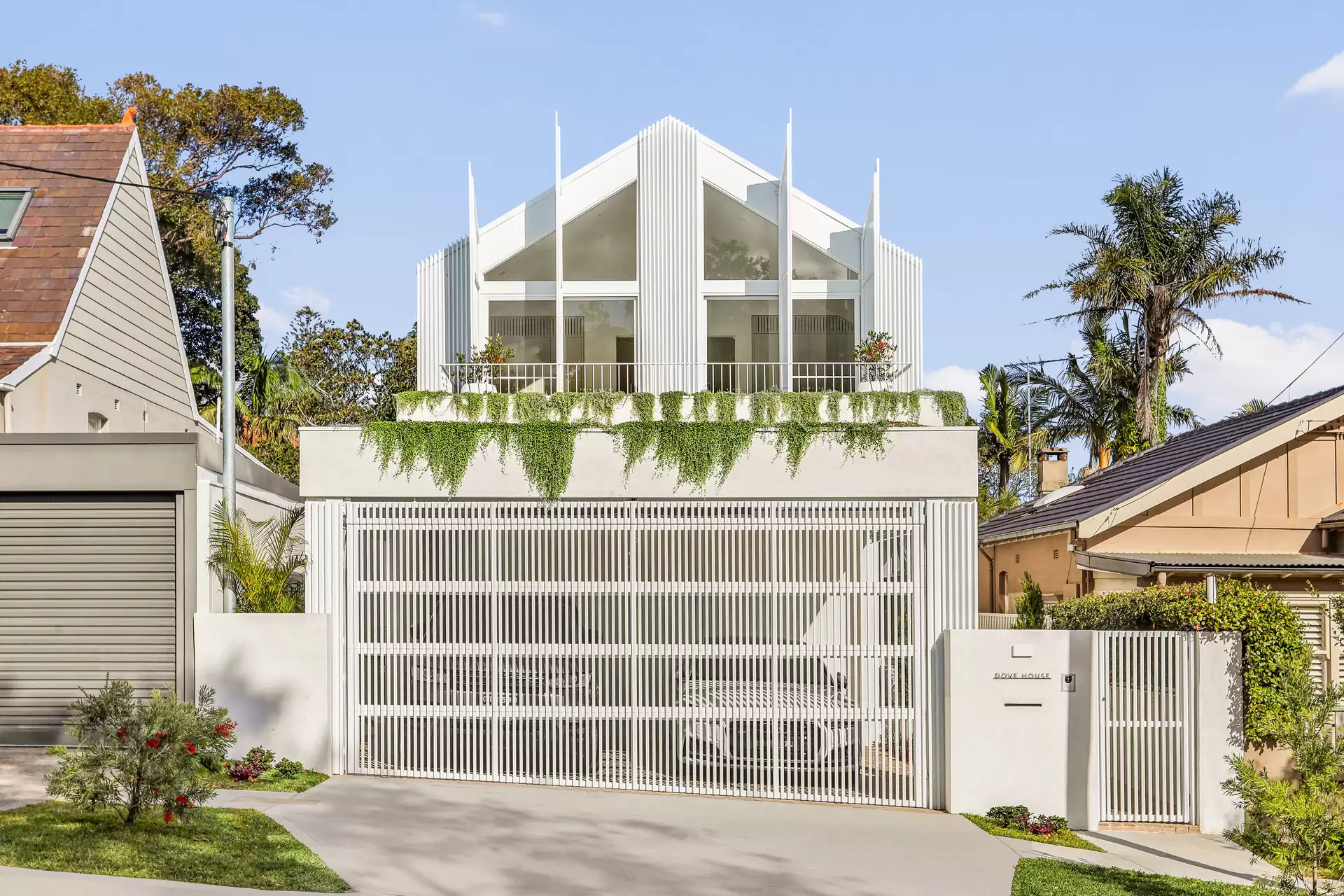 97 Dover Road, Rose Bay Sold by Bradfield Badgerfox - image 1
