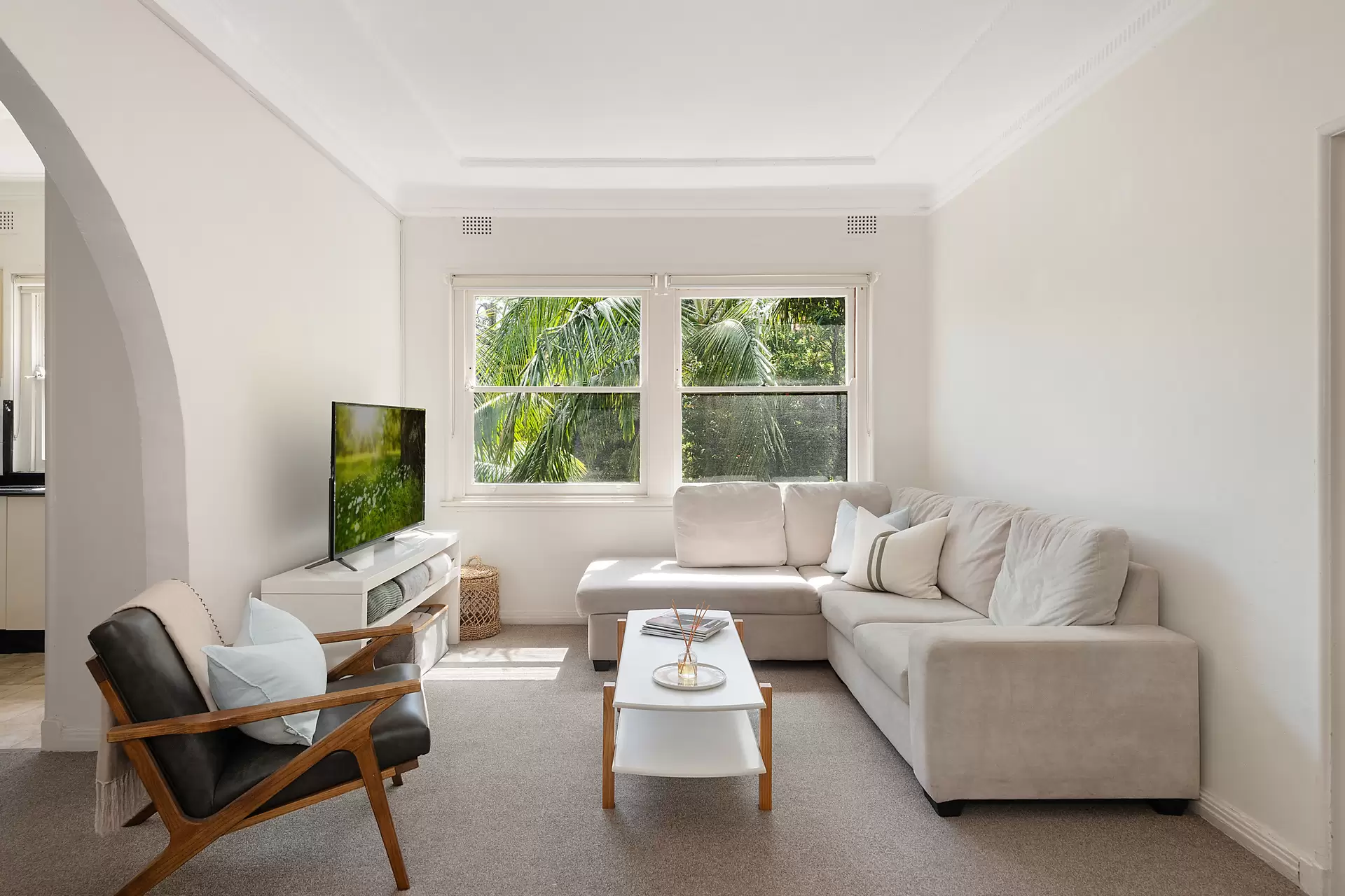 11/18 Yarranabbe Road, Darling Point Sold by Bradfield Badgerfox - image 1