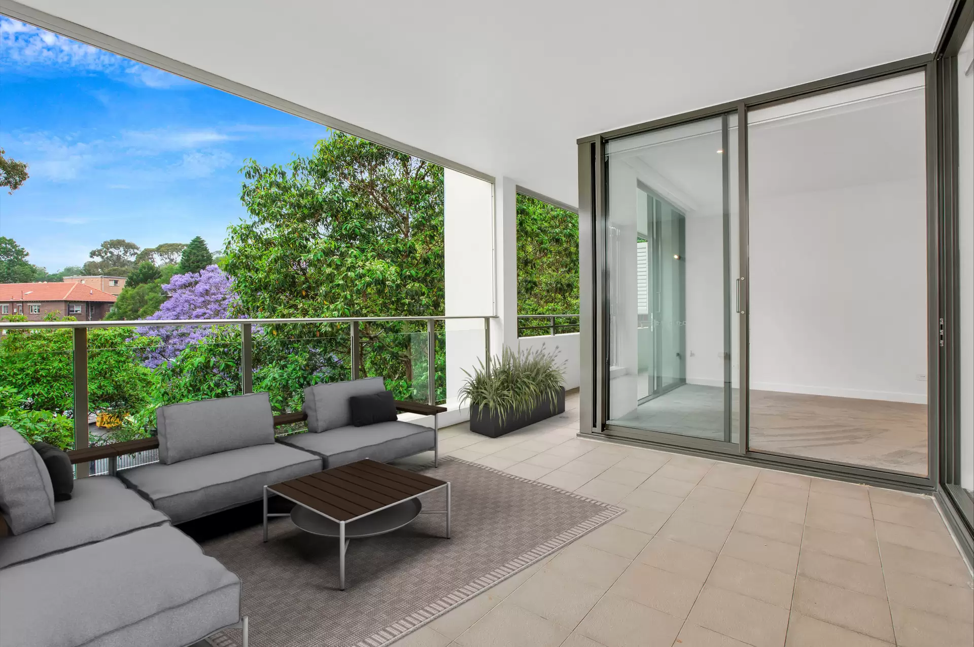 24/16 Neild Avenue, Rushcutters Bay Leased by Bradfield Badgerfox - image 1