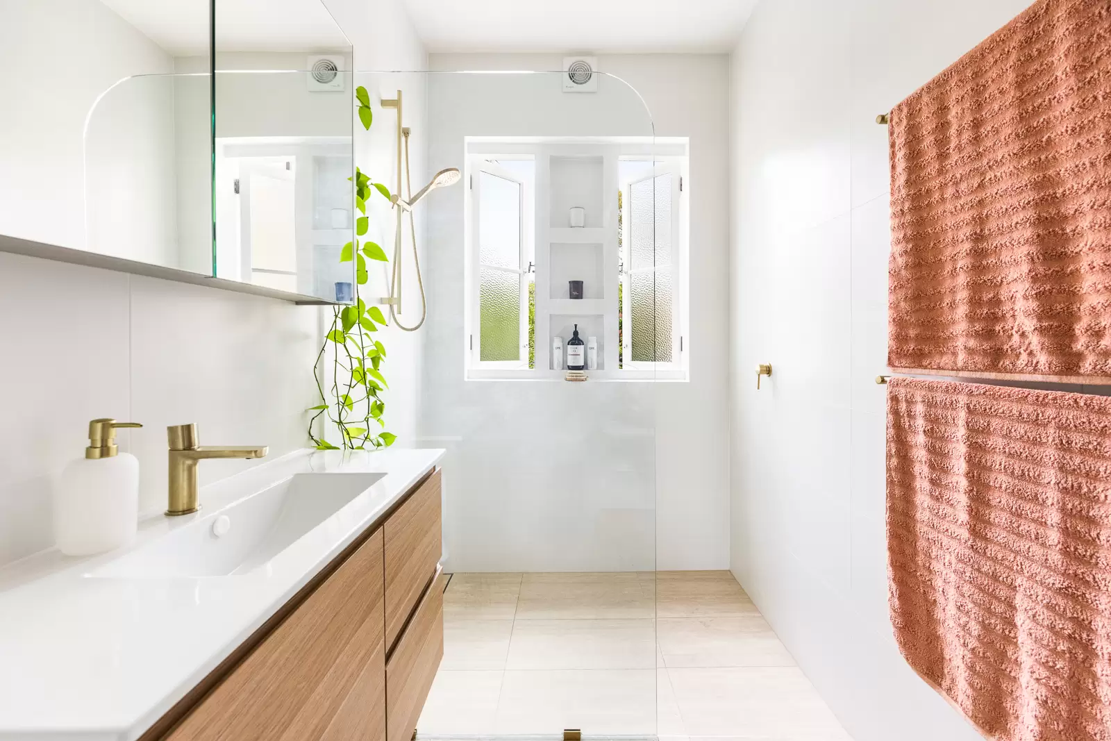 4/7 Bellevue Park Road, Bellevue Hill Leased by Bradfield Badgerfox - image 1