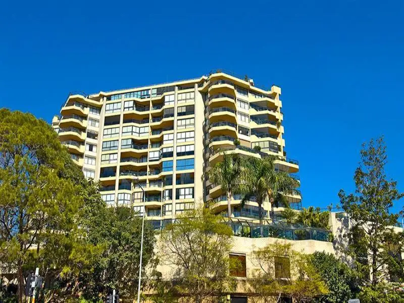 1007/180 Ocean Street, Edgecliff Sold by Bradfield Badgerfox - image 1