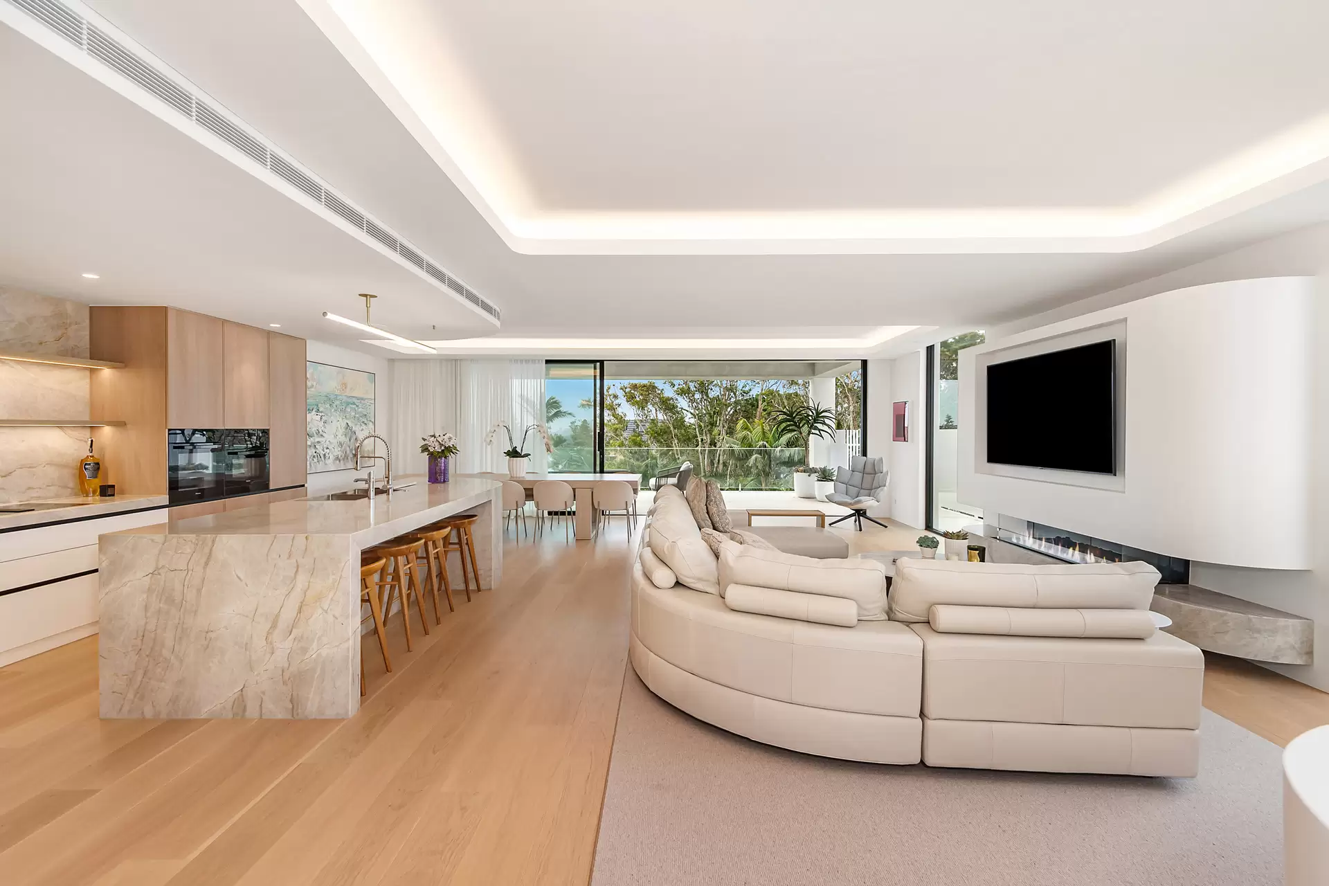 184 Old South Head Road, Vaucluse Sold by Bradfield Badgerfox - image 1