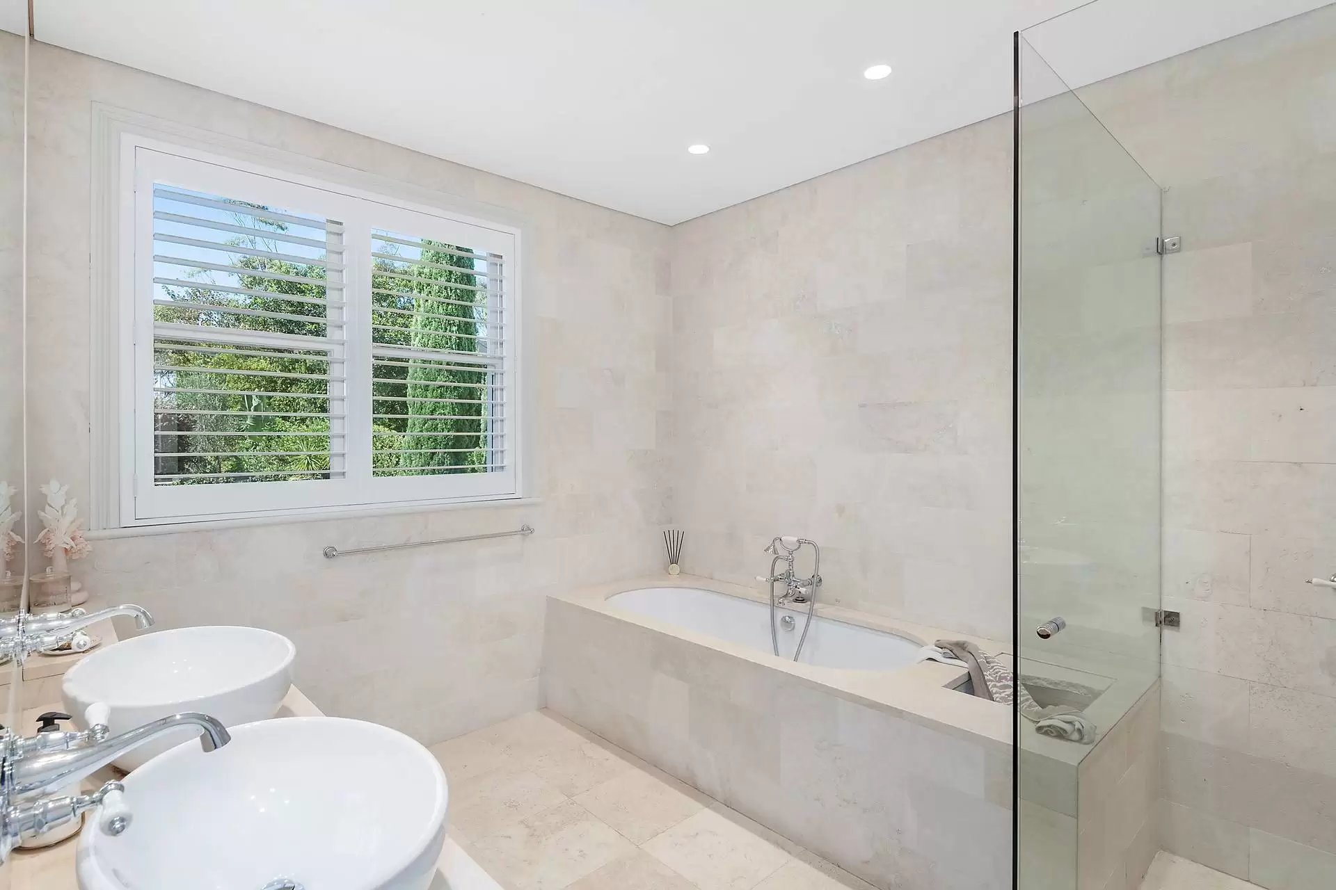 15 Chapel Road, Vaucluse Sold by Bradfield Badgerfox - image 1