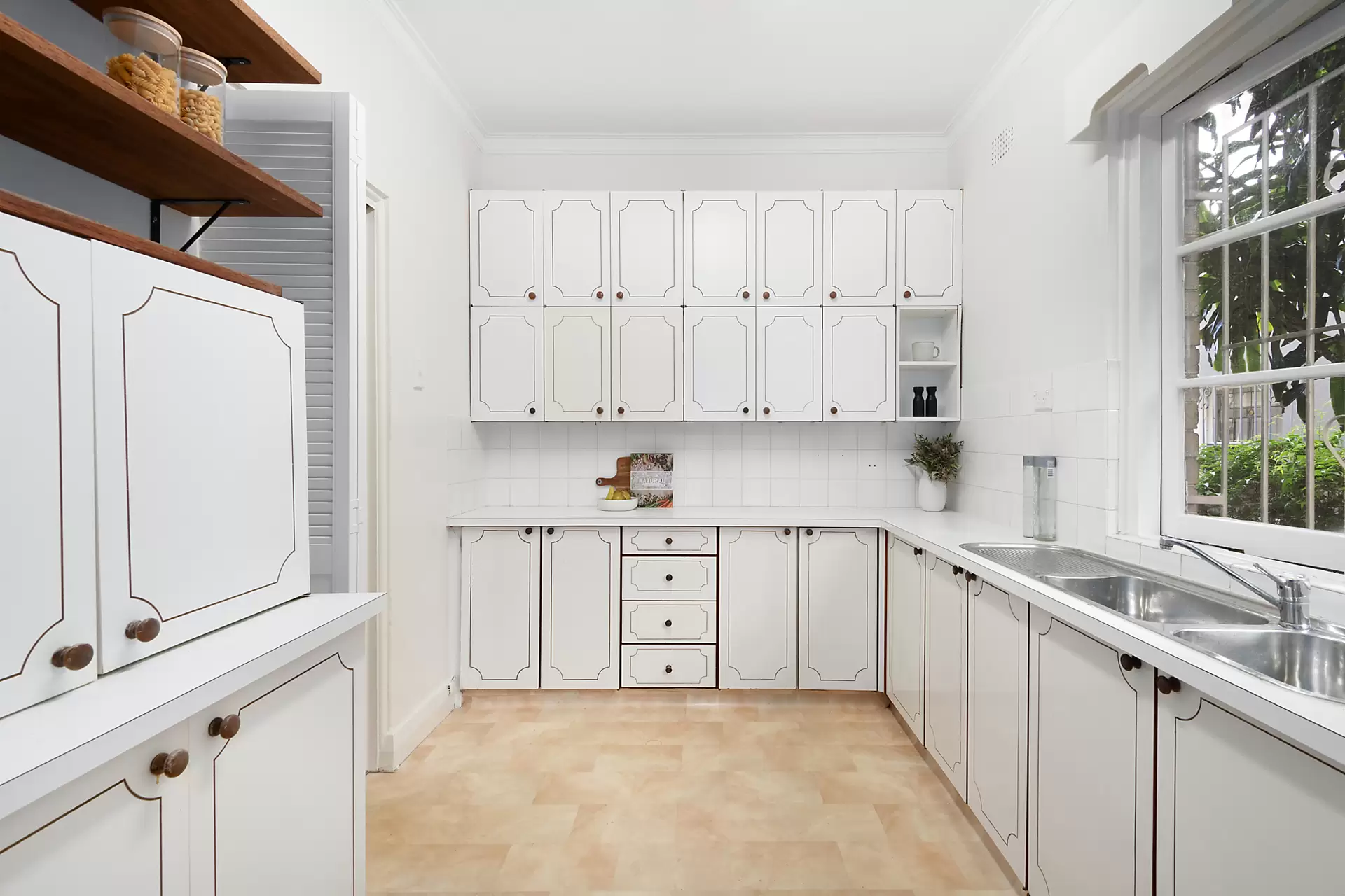 1/320 Edgecliff Road, Woollahra Sold by Bradfield Badgerfox - image 1