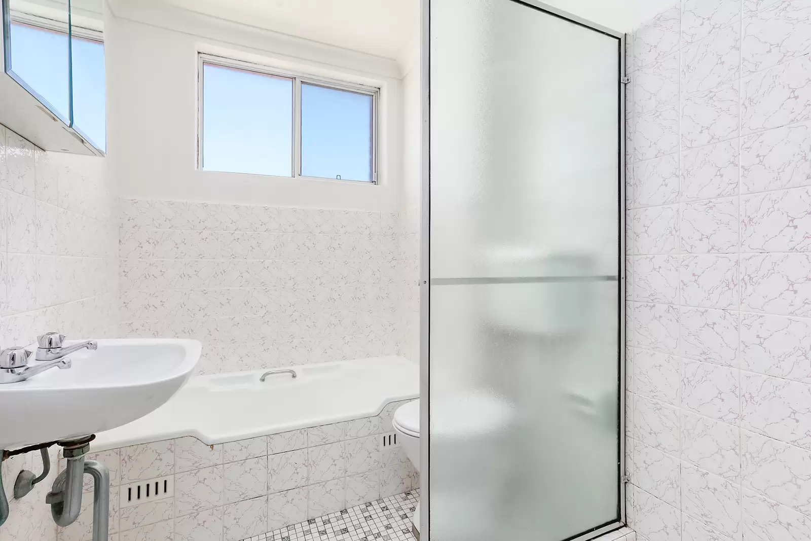 6/225 Avoca Street, Randwick Leased by Bradfield Badgerfox - image 1