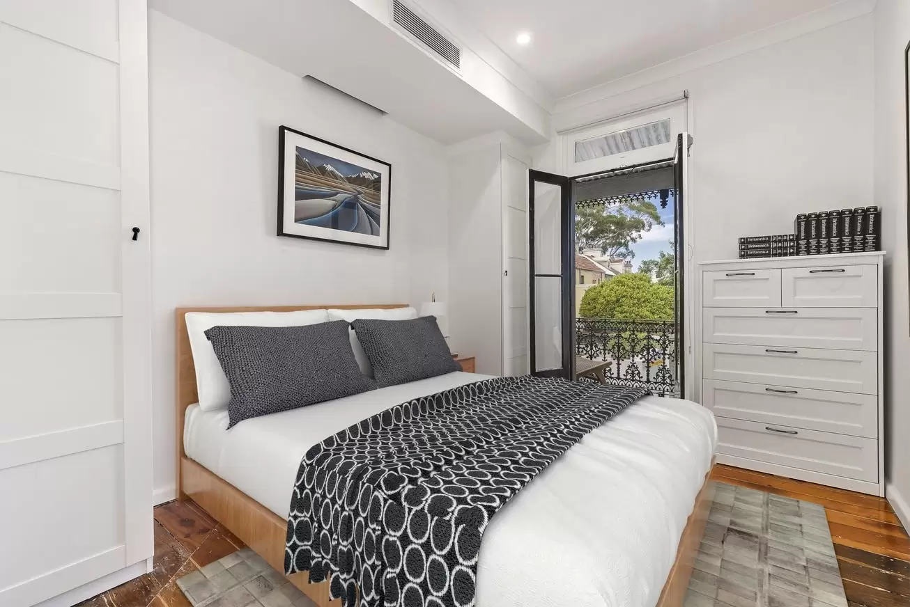 201 Underwood Street, Paddington Leased by Bradfield Badgerfox - image 1