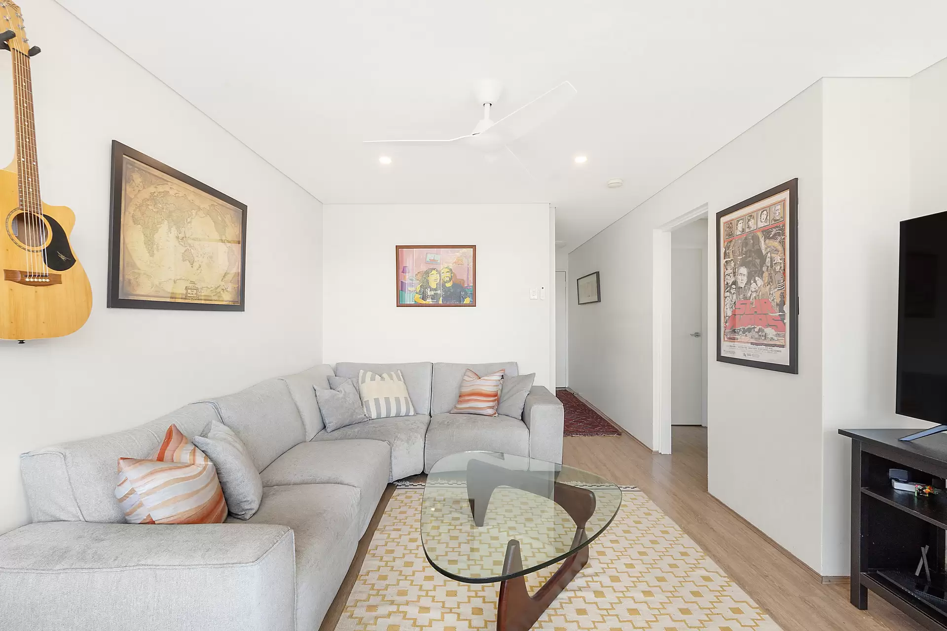 2/142 Old South Head Road, Bellevue Hill Sold by Bradfield Badgerfox - image 1