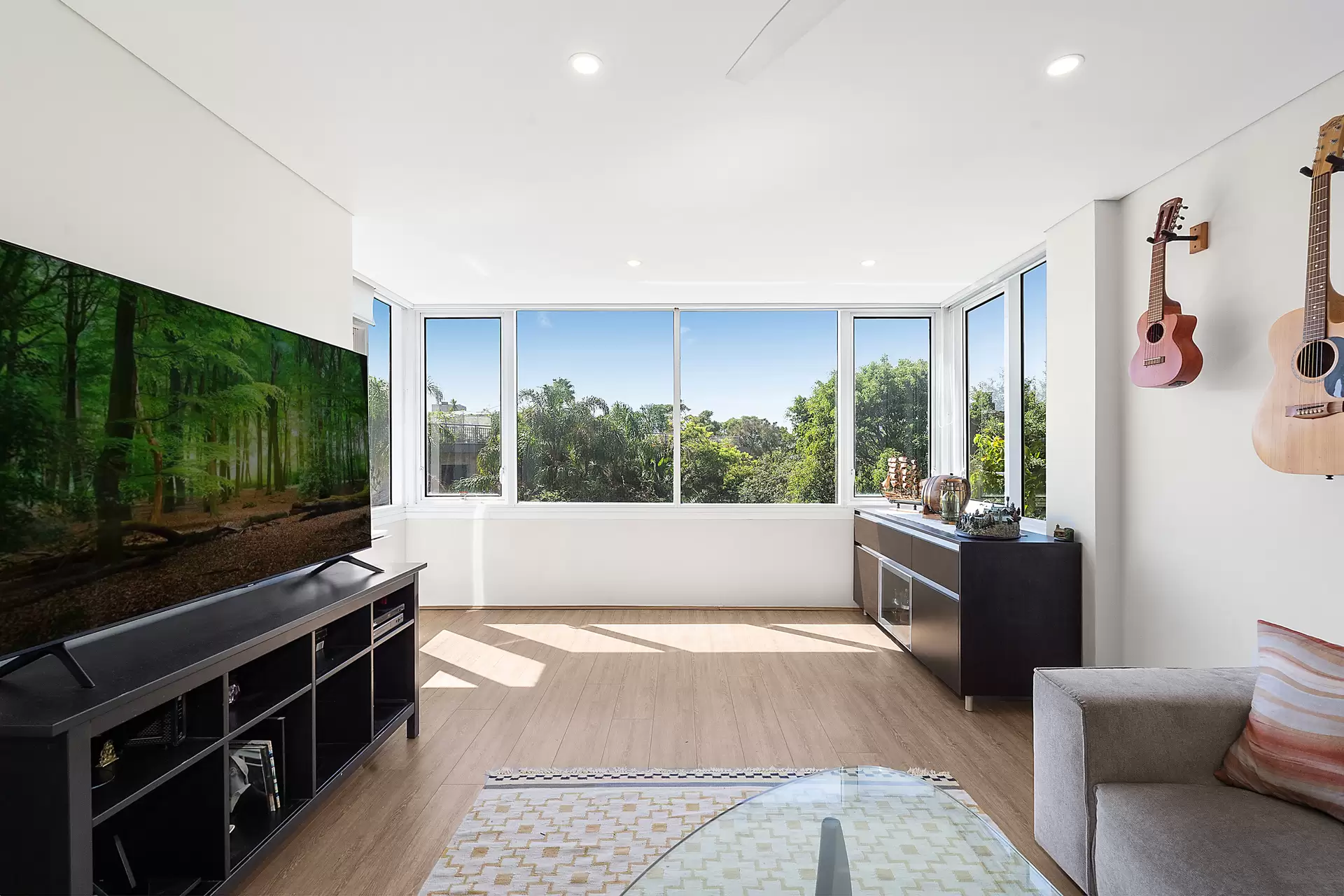 2/142 Old South Head Road, Bellevue Hill Sold by Bradfield Badgerfox - image 1