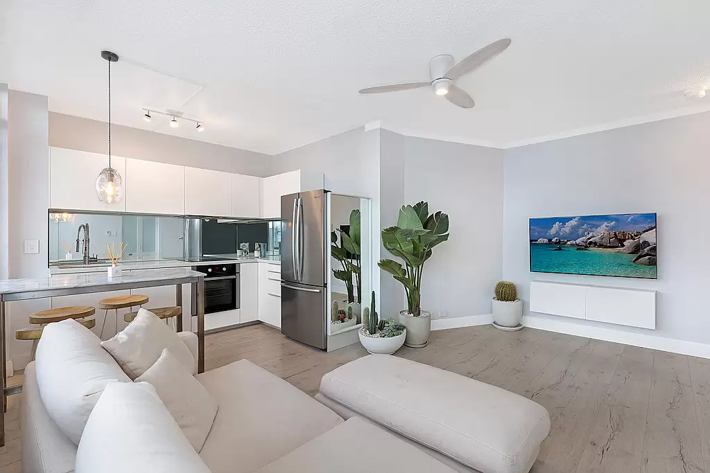 40/6-14 Darley Street, Darlinghurst Sold by Bradfield Badgerfox - image 1