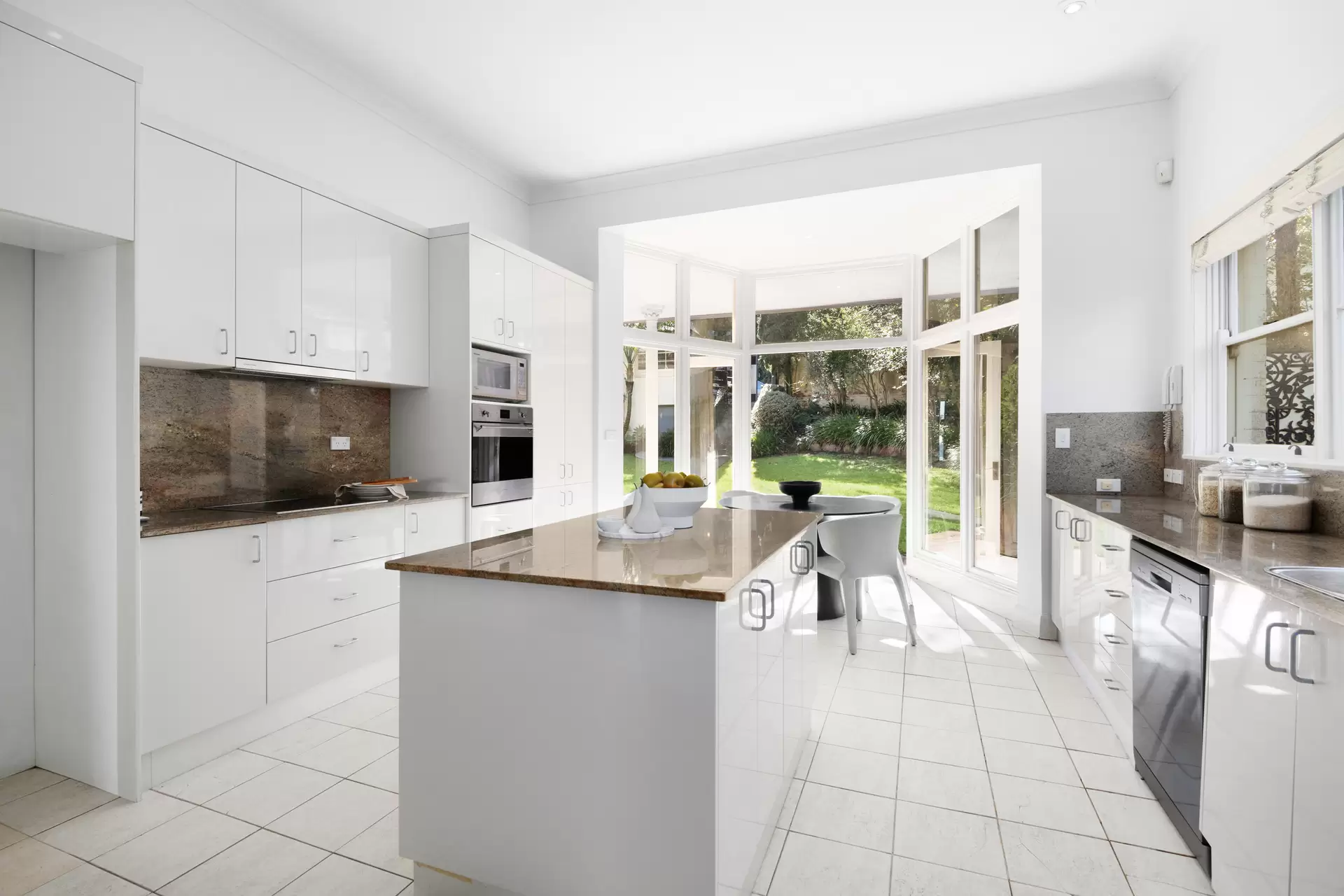 22a Carrara Road, Vaucluse Sold by Bradfield Badgerfox - image 1