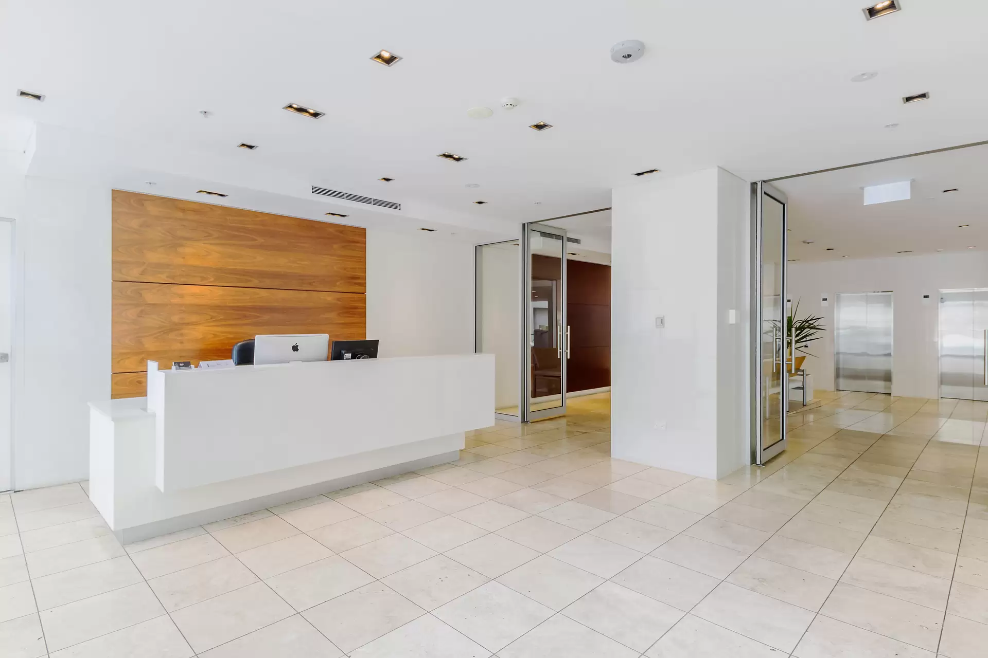32a/82-94 Darlinghurst Road, Potts Point Sold by Bradfield Badgerfox - image 1