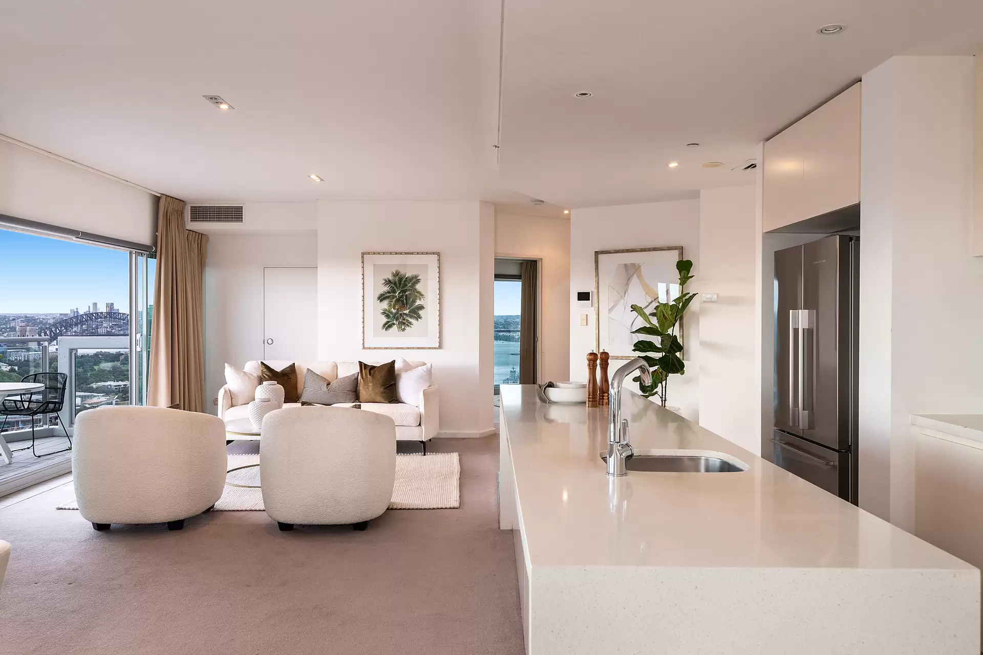 32a/82-94 Darlinghurst Road, Potts Point Sold by Bradfield Badgerfox - image 1