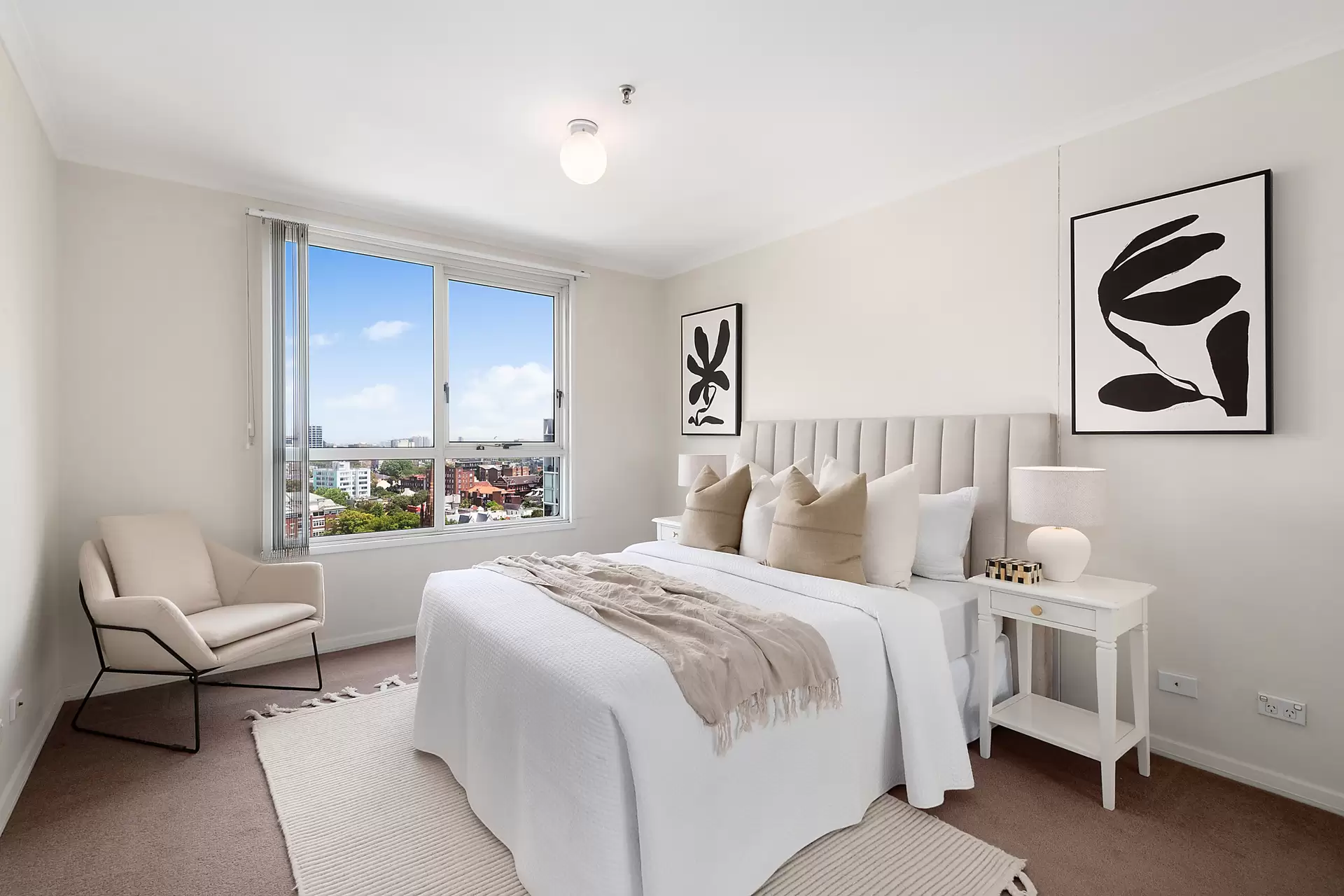 1802/1 Kings Cross Road, Darlinghurst Sold by Bradfield Badgerfox - image 1