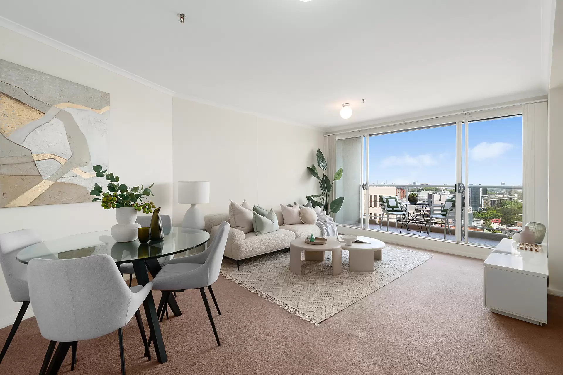1802/1 Kings Cross Road, Darlinghurst Sold by Bradfield Badgerfox - image 1