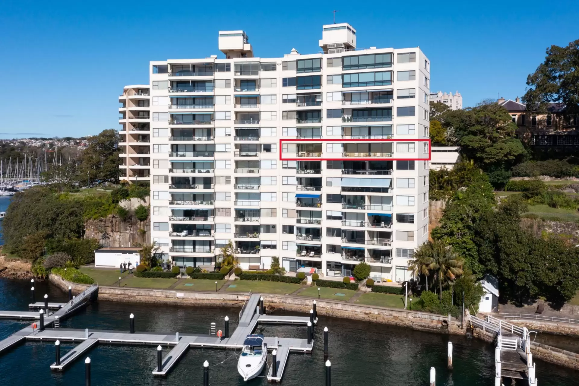 81/95 Elizabeth Bay Road, Elizabeth Bay Sold by Bradfield Badgerfox - image 1