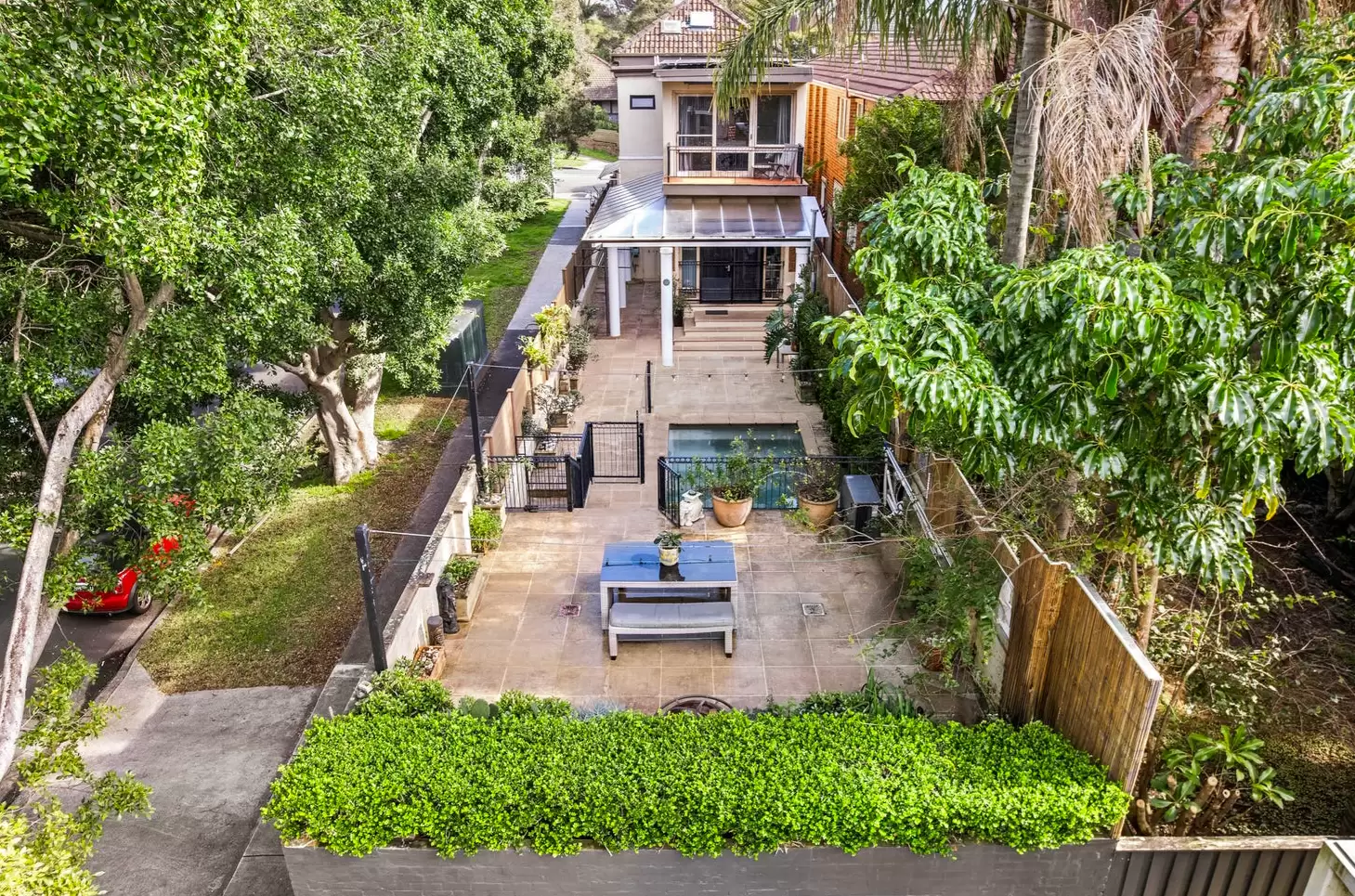 109 Wellington Street, Bondi Beach Leased by Bradfield Badgerfox - image 1