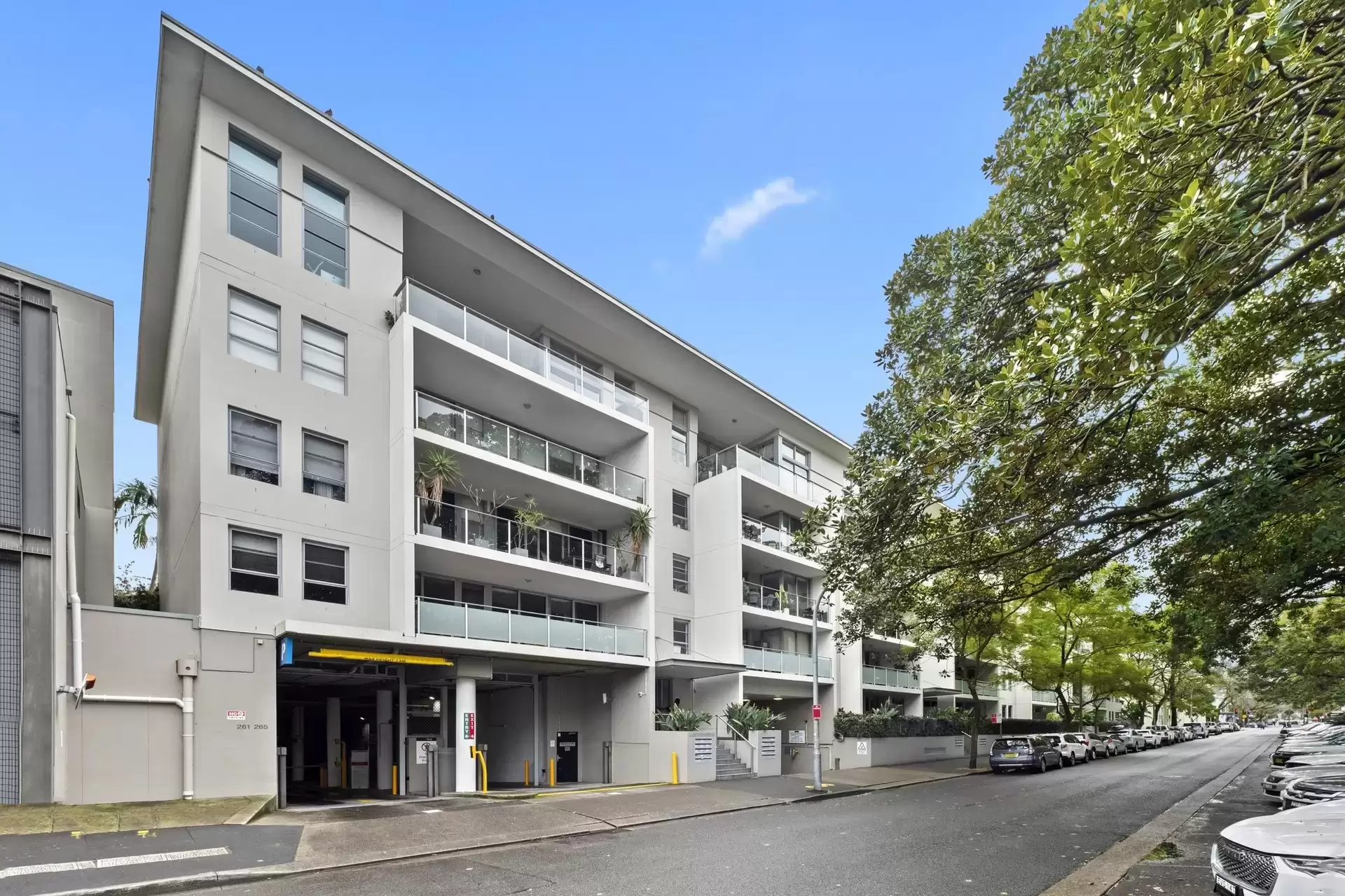 95/253 Chalmers Street, Redfern Leased by Bradfield Badgerfox - image 1