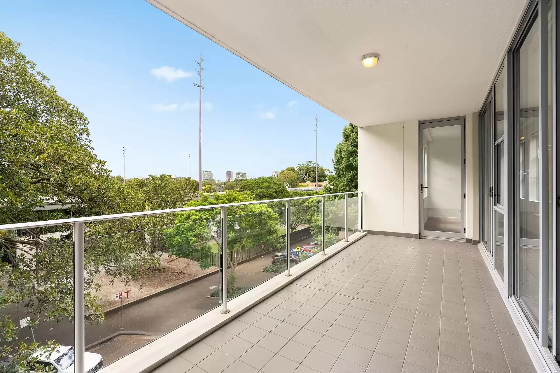 95/253 Chalmers Street, Redfern Leased by Bradfield Badgerfox - image 1