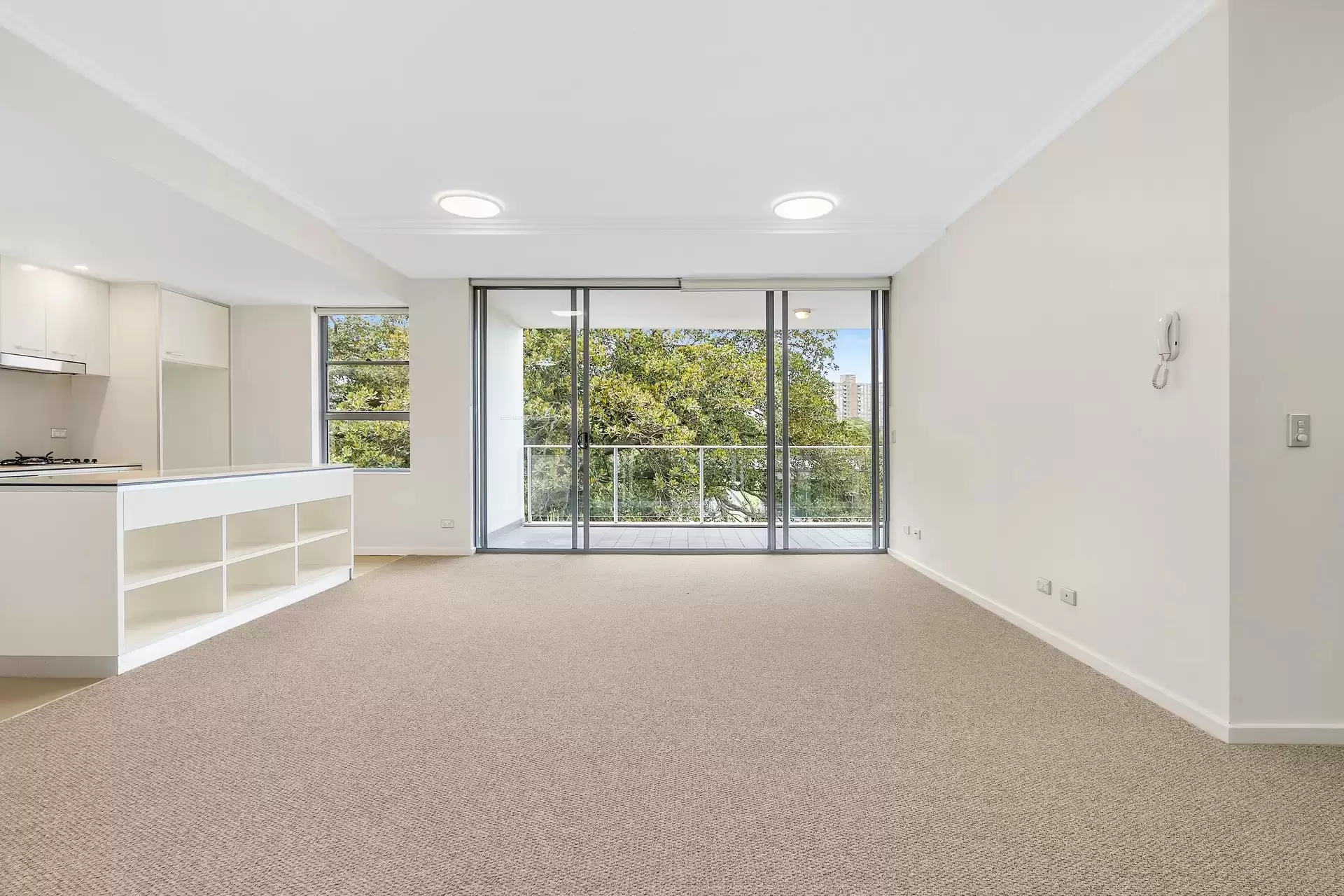 95/253 Chalmers Street, Redfern Leased by Bradfield Badgerfox - image 1