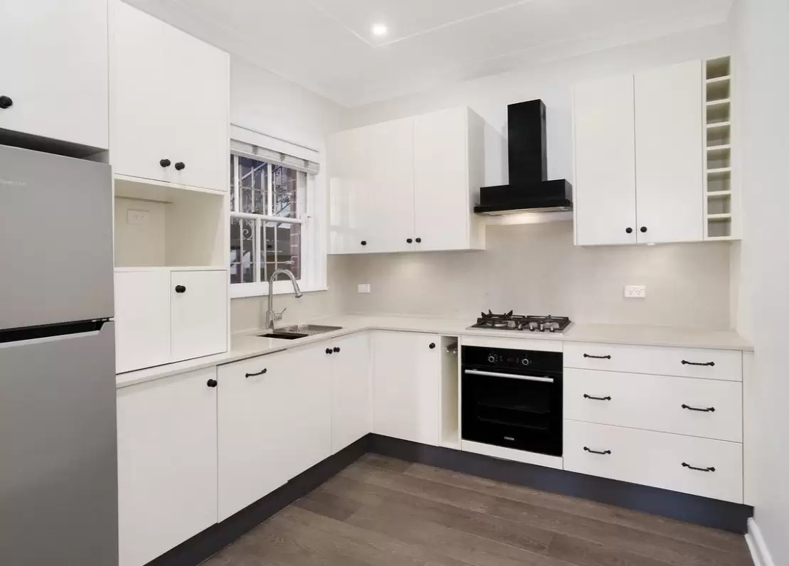 1/33 Dumbarton Street, McMahons Point For Sale by Bradfield Badgerfox - image 1