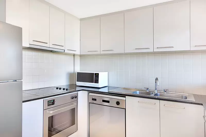 17/107 Darling Point Road, Darling Point Leased by Bradfield Badgerfox - image 1