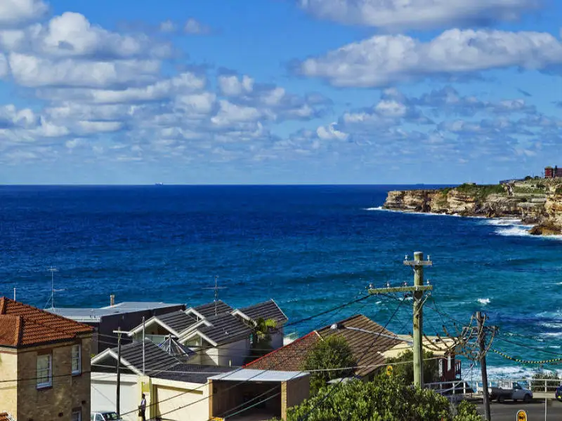 21 Dellview Street, Tamarama Sold by Bradfield Badgerfox - image 1