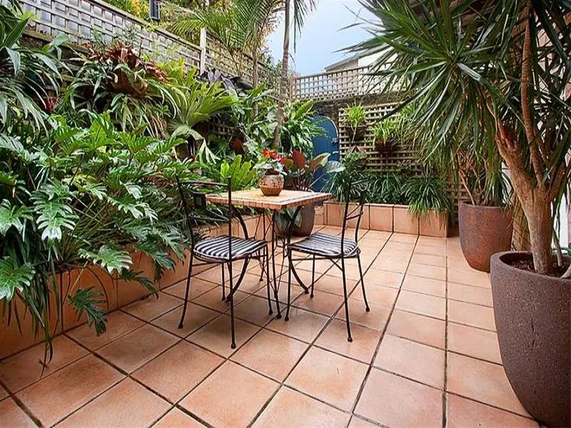 13 Shadforth Street, Paddington Sold by Bradfield Badgerfox - image 1