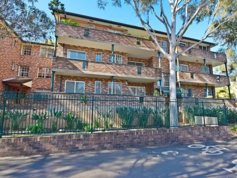 14/292 Chalmers Street, Redfern Sold by Bradfield Badgerfox - image 1