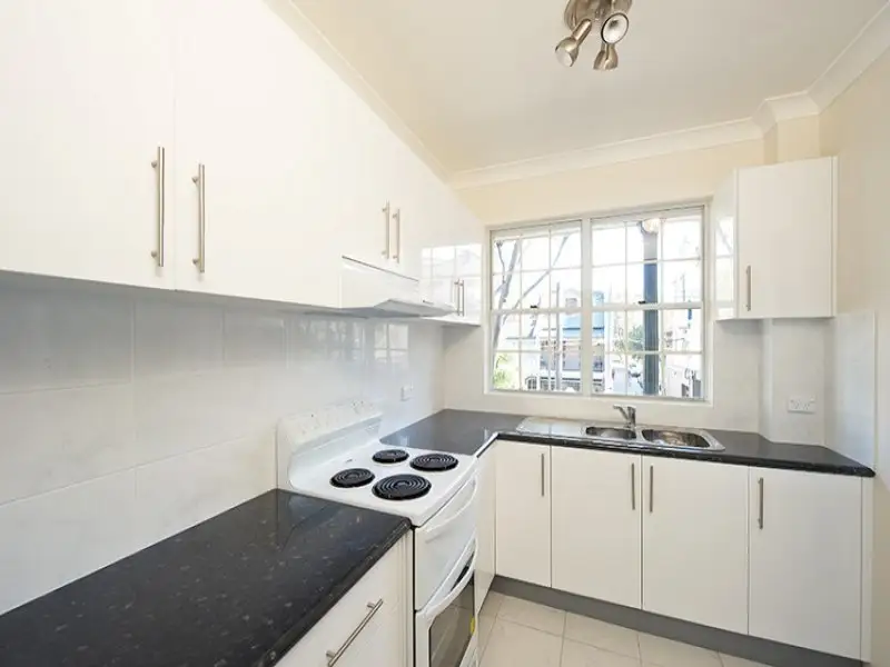 14/292 Chalmers Street, Redfern Sold by Bradfield Badgerfox - image 1