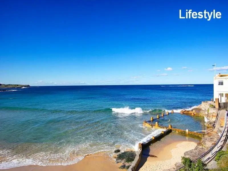 17/174 Brook Street, Coogee Sold by Bradfield Badgerfox - image 1