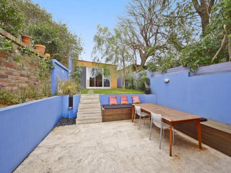 6 Busby Parade, Bronte Sold by Bradfield Badgerfox - image 1