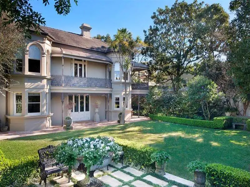 111 Henrietta Street, Waverley Sold by Bradfield Badgerfox - image 1