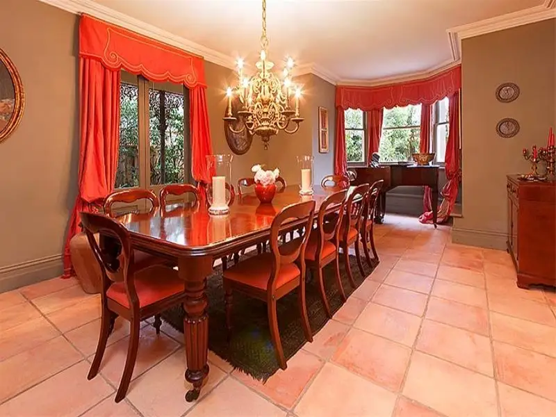 111 Henrietta Street, Waverley Sold by Bradfield Badgerfox - image 1