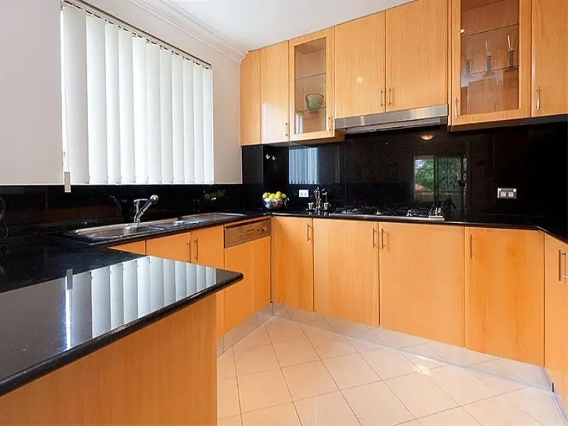 4/34-40 Spencer Street, Rose Bay Sold by Bradfield Badgerfox - image 1