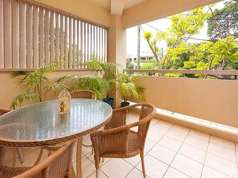 4/34-40 Spencer Street, Rose Bay Sold by Bradfield Badgerfox - image 1